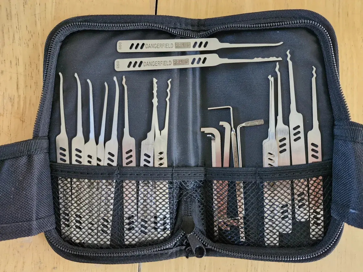 Professional lock picking tool set used for non-destructive entry